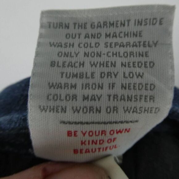 Torrid Plus Size Medium Wash Boyfriend Straight Leg Denim Blue Jeans SIze 18T - Picture 9 of 10